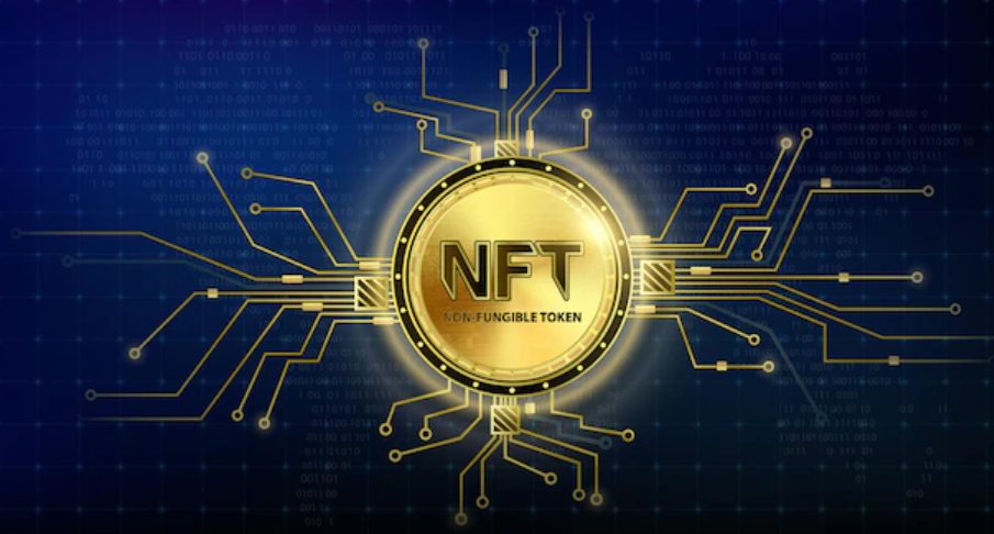How does an NFT token work?
