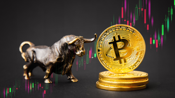 Analyst Predicts Bull Market as Bitcoin Futures Soar!